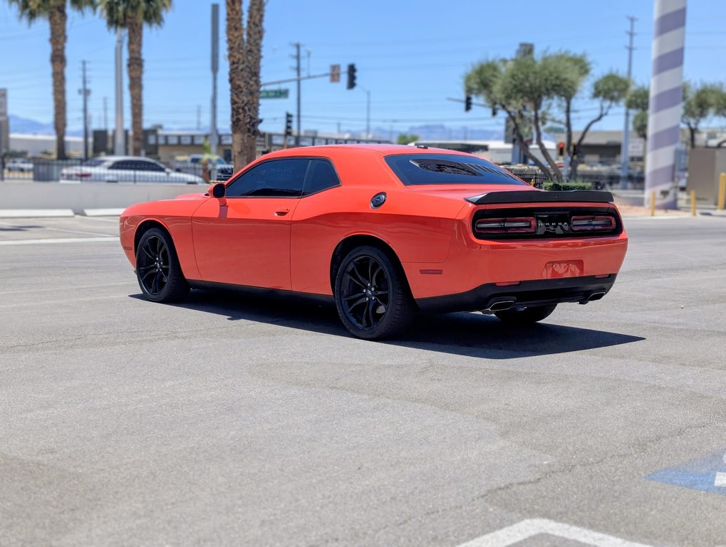 2018 Dodge Challenger Image 4