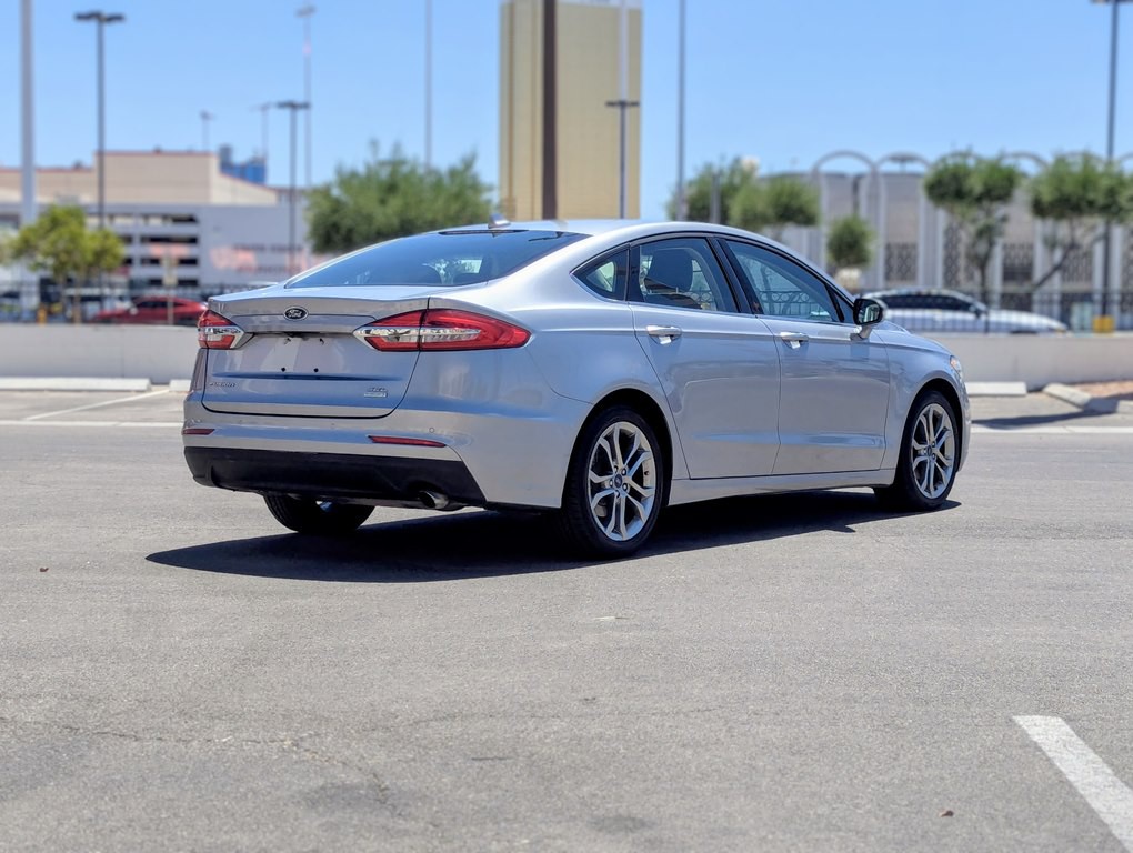 2020 Ford Fusion Image 4