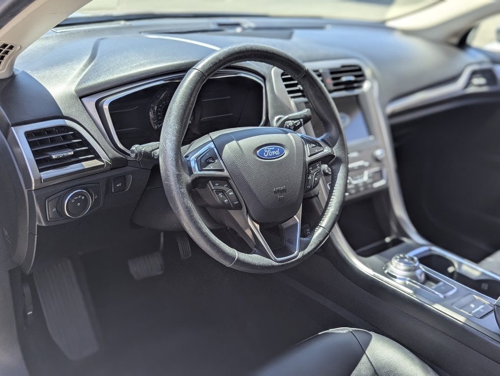 2020 Ford Fusion Image 7