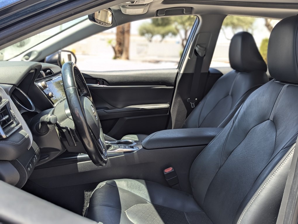 2020 Toyota Camry Image 8