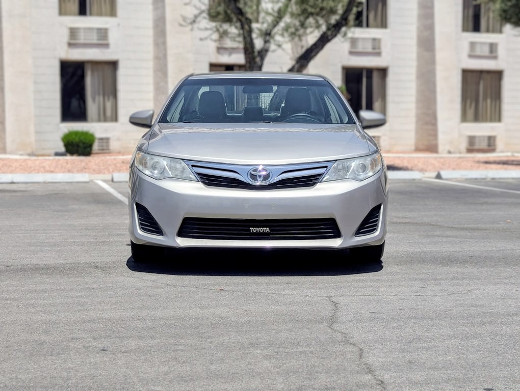 2013 Toyota Camry Image 5