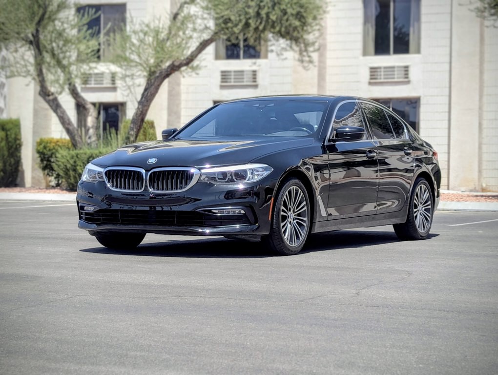 2018 BMW 5 Series Image 1