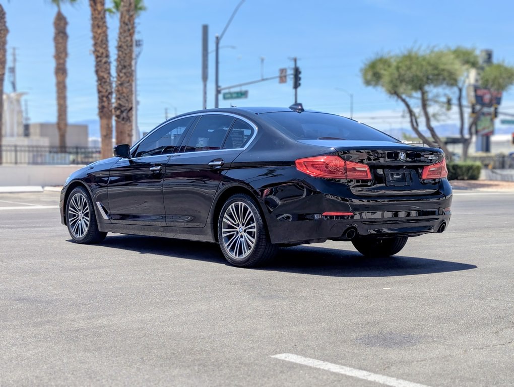 2018 BMW 5 Series Image 3