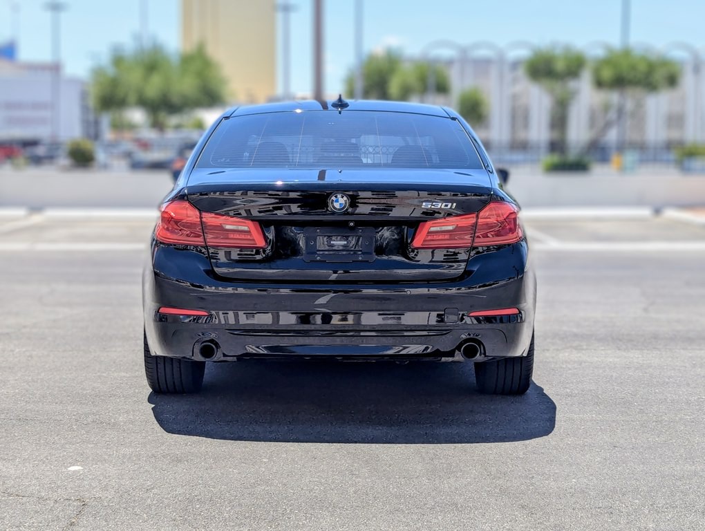 2018 BMW 5 Series Image 6