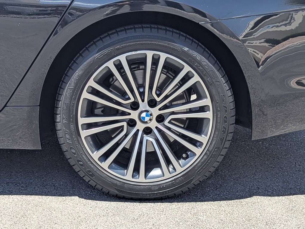 2018 BMW 5 Series Image 10