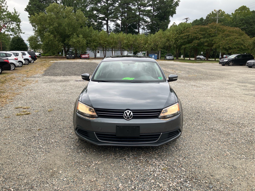 2013 Volkswagen Jetta Image 3