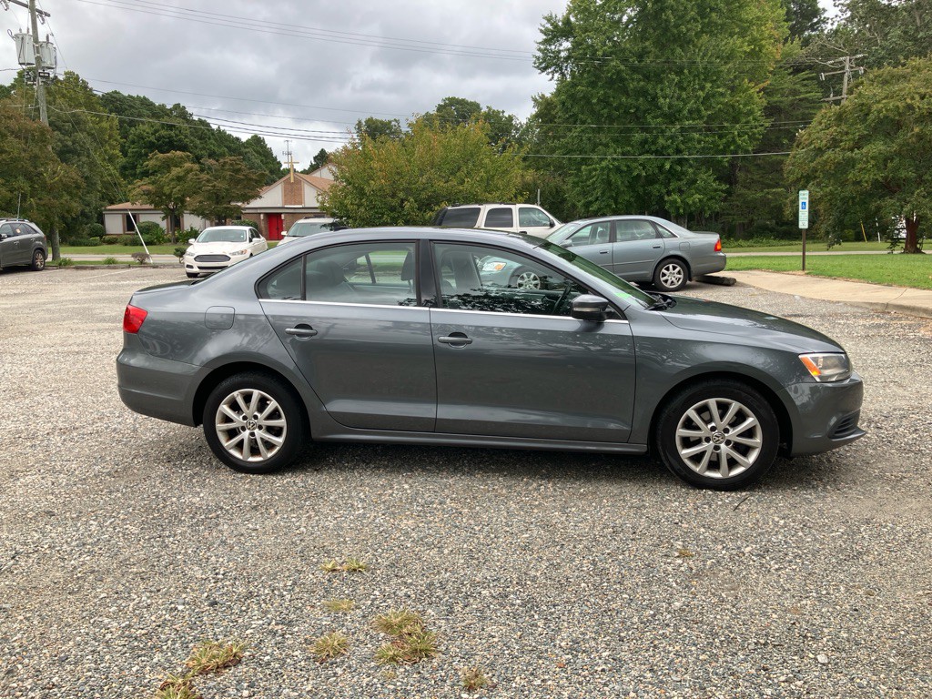 2013 Volkswagen Jetta Image 5