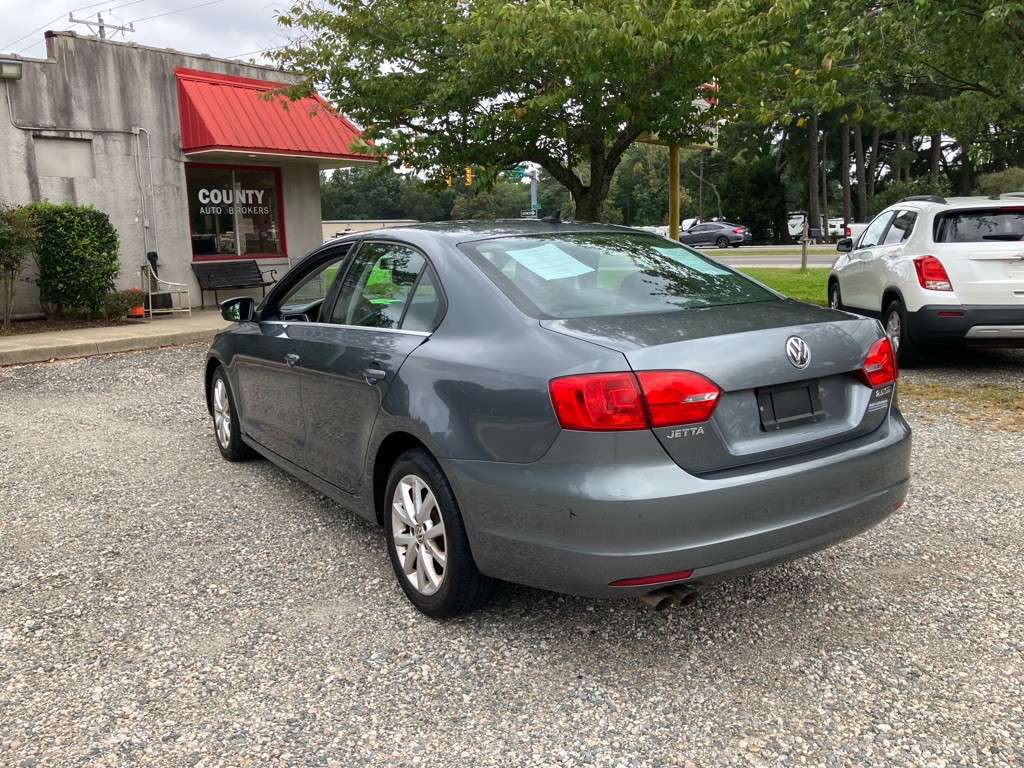 2013 Volkswagen Jetta Image 8