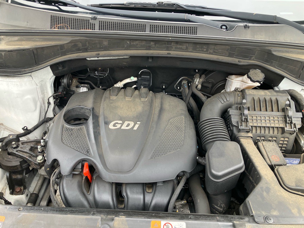 2015 Hyundai Santa Fe Sport Image 16