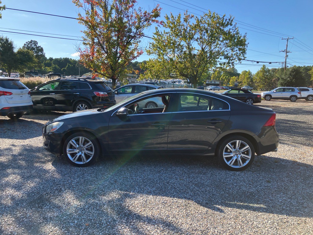 2013 Volvo S60 Image 1