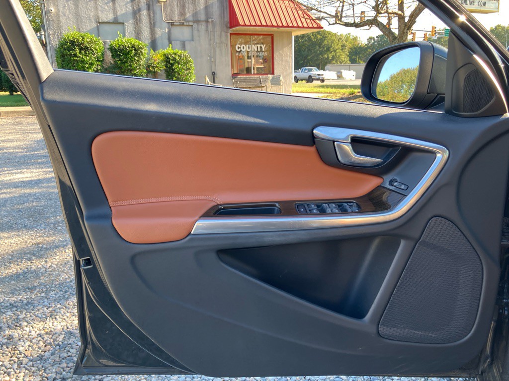2013 Volvo S60 Image 11