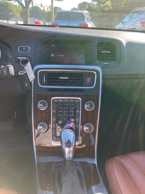 2013 Volvo S60 Image 15