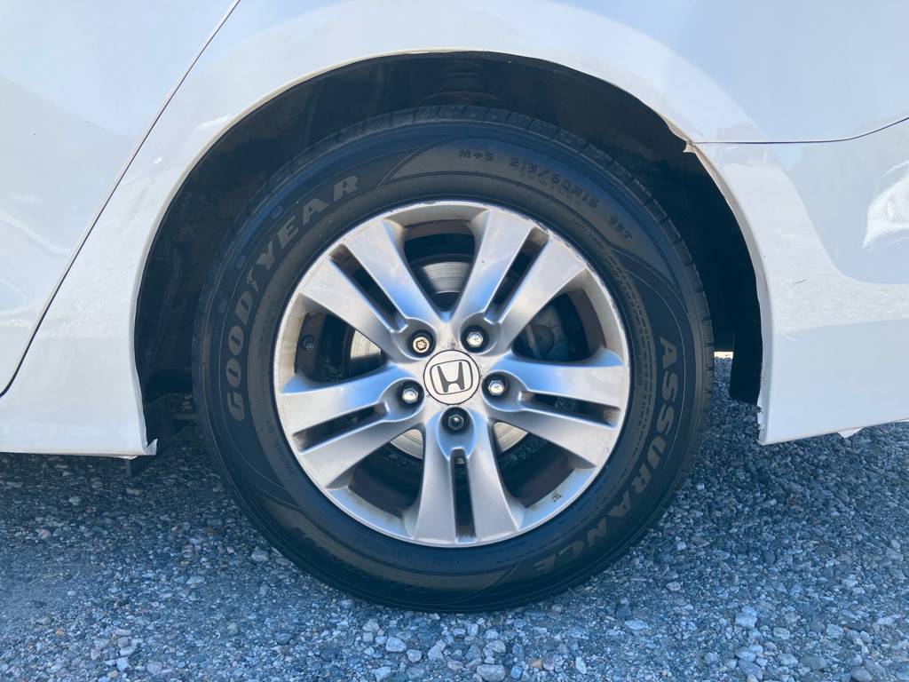 2012 Honda Accord Image 9