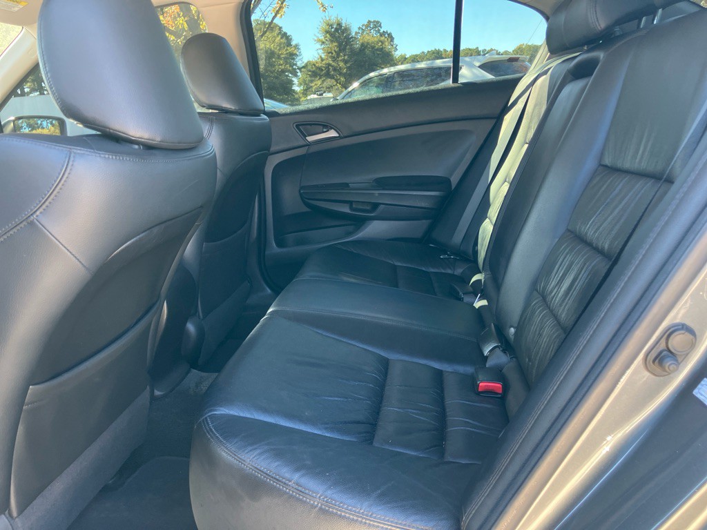 2012 Honda Accord Image 12