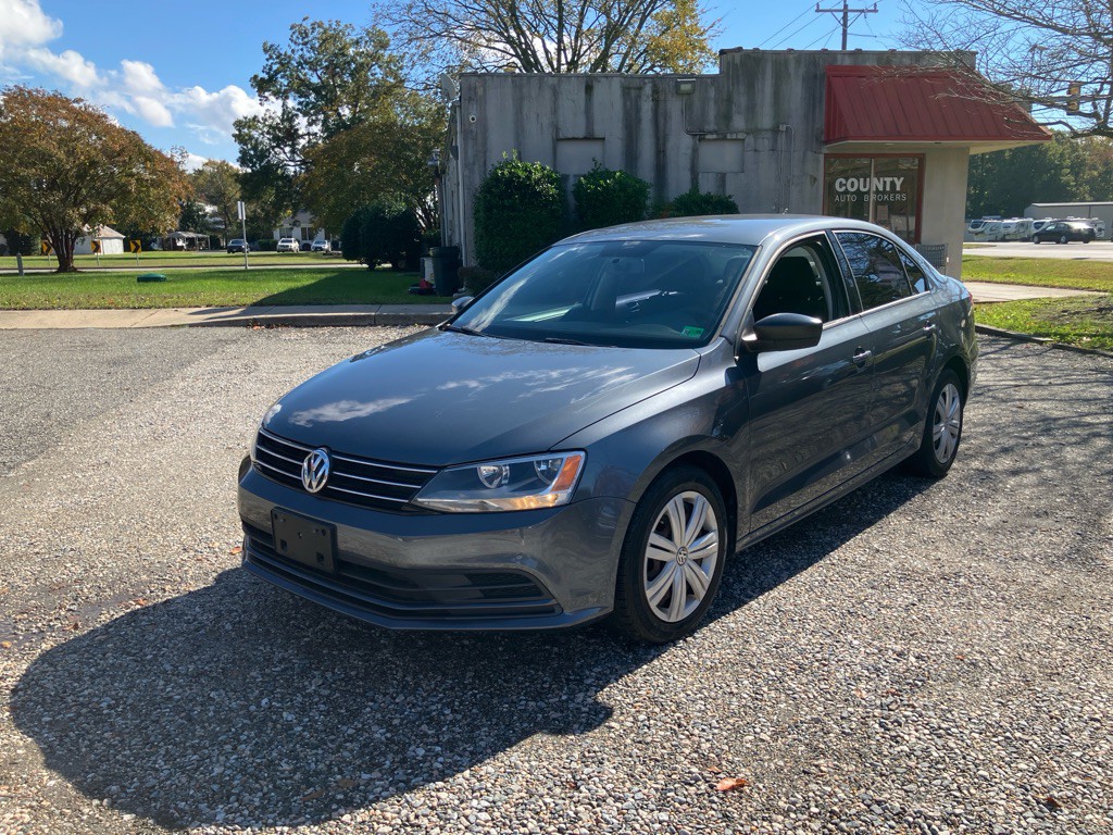 2015 Volkswagen Jetta Image 2
