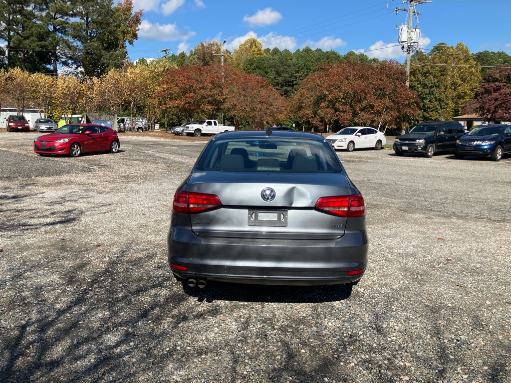 2015 Volkswagen Jetta Image 7