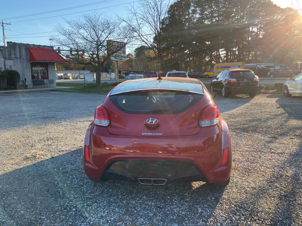 2014 Hyundai Veloster Image 7