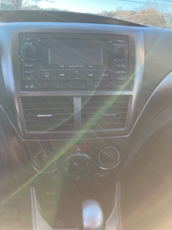 2011 Subaru Impreza Image 11