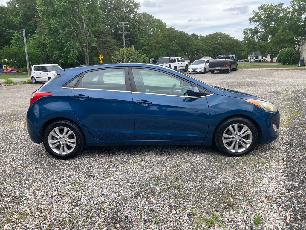 2014 Hyundai Elantra Image 5