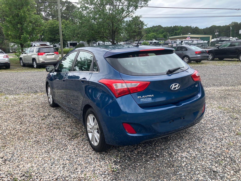 2014 Hyundai Elantra Image 8