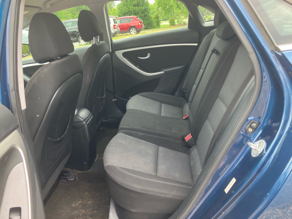 2014 Hyundai Elantra Image 12