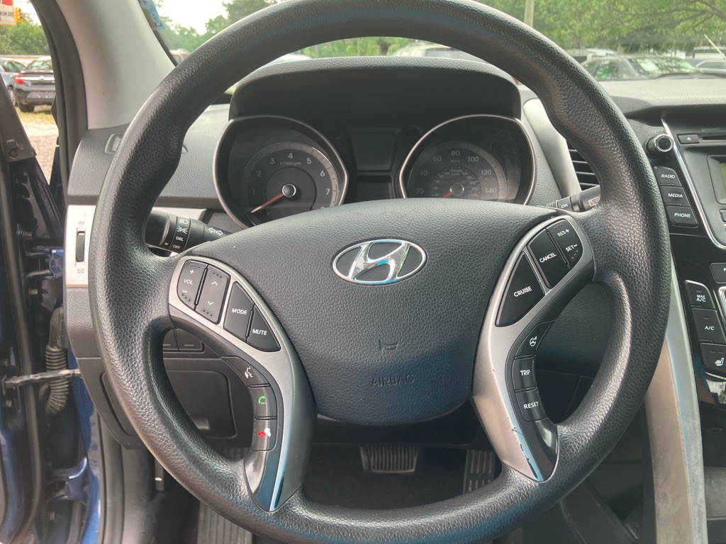 2014 Hyundai Elantra Image 13