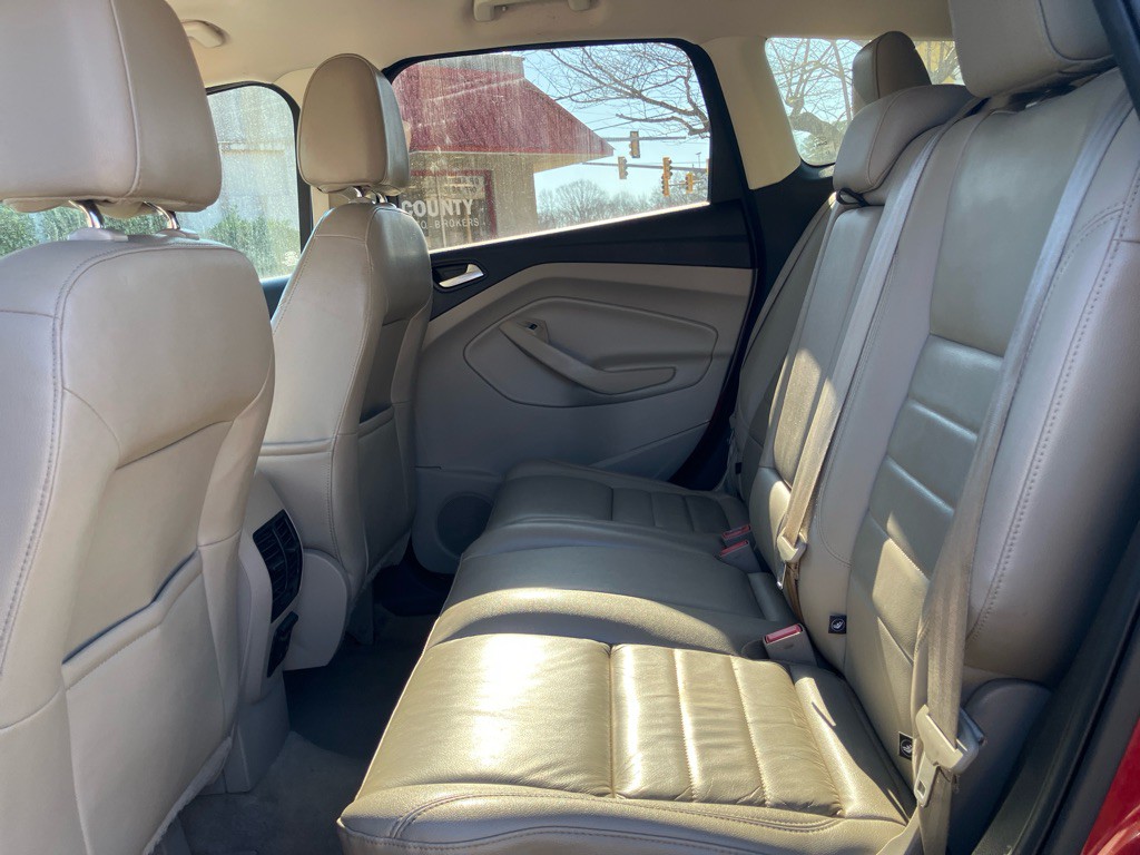 2015 Ford Escape Image 12