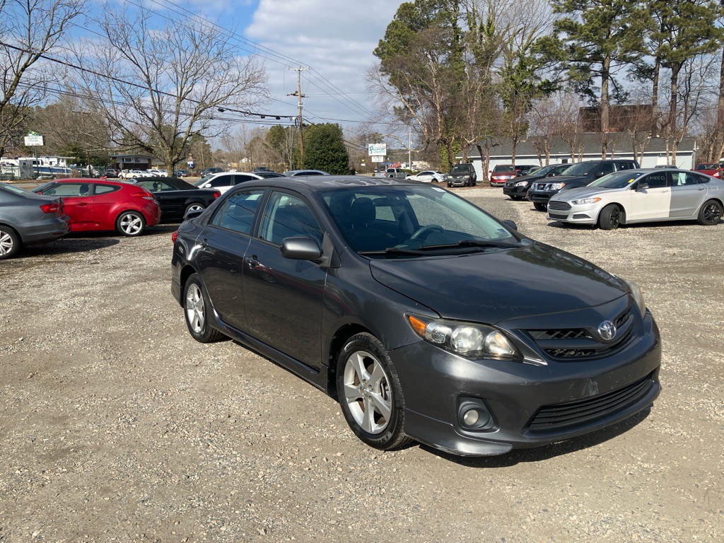 2012 Toyota Corolla Image 4