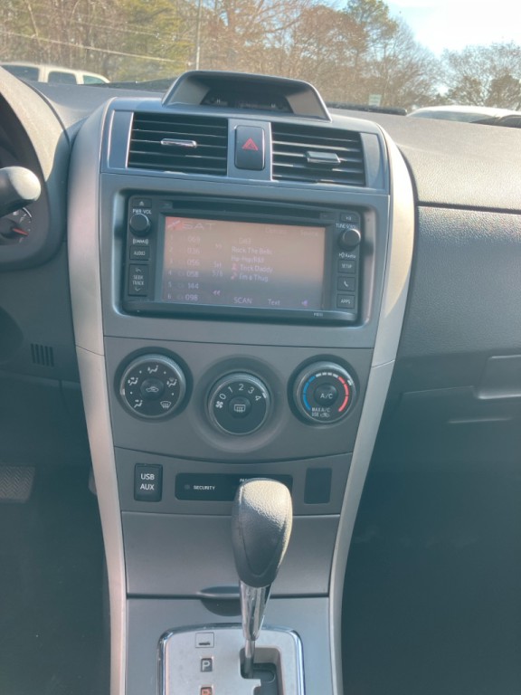 2012 Toyota Corolla Image 15