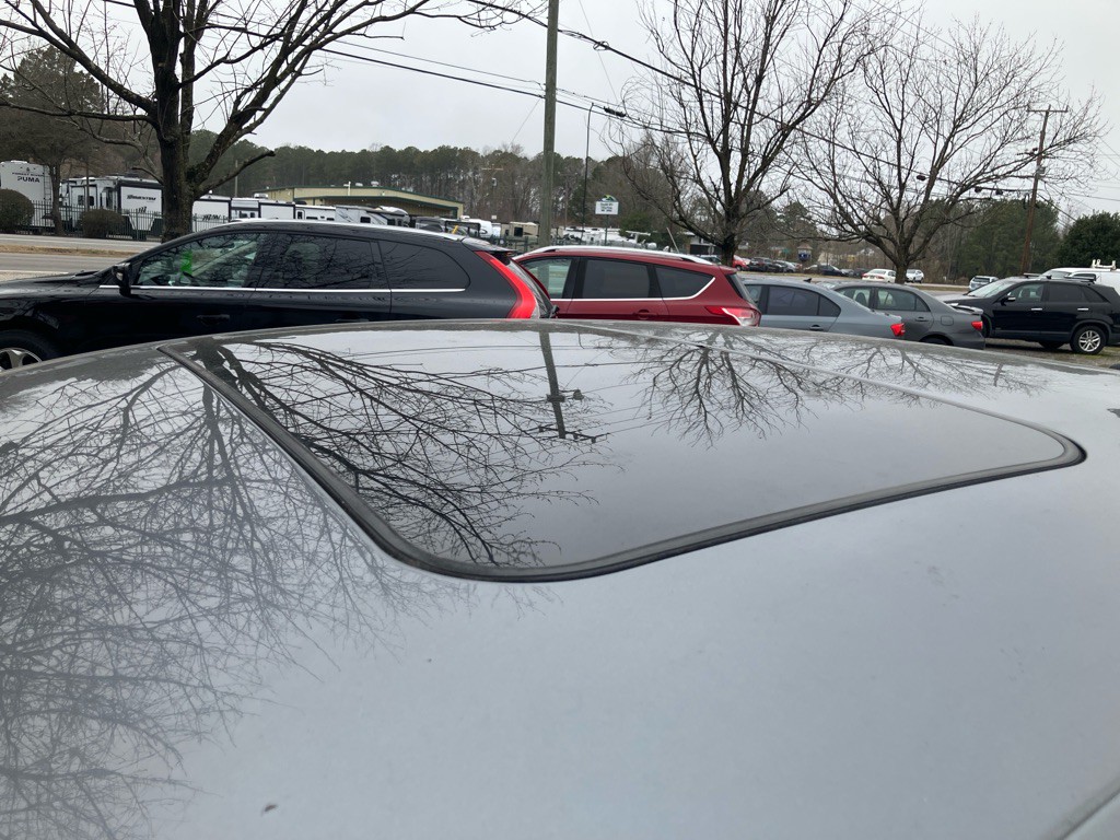 2015 Volkswagen Passat Image 11