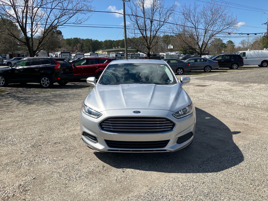 2015 Ford Fusion Image 3