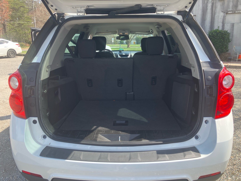 2015 Chevrolet Equinox Image 17