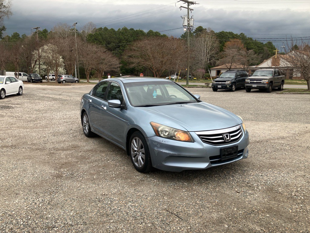 2011 Honda Accord Image 4