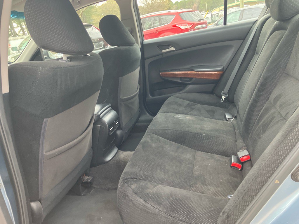 2011 Honda Accord Image 13