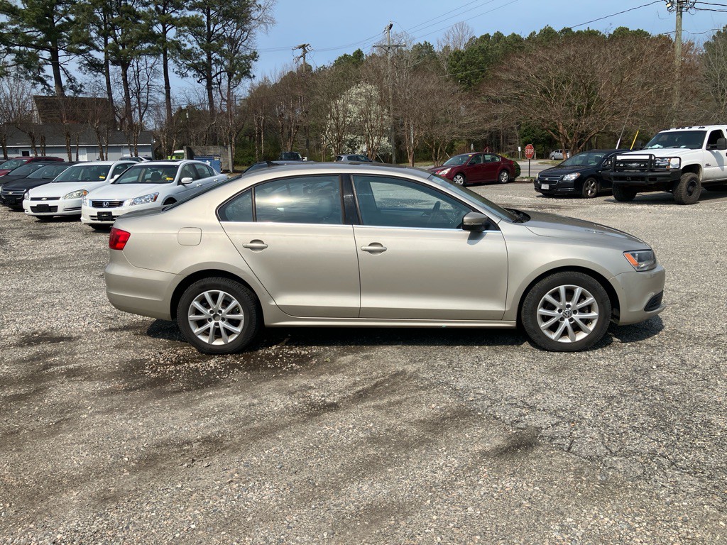 2013 Volkswagen Jetta Image 5