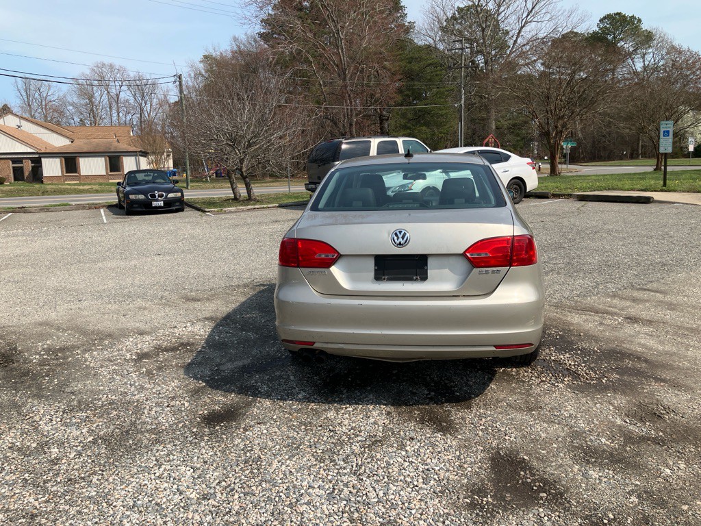2013 Volkswagen Jetta Image 7