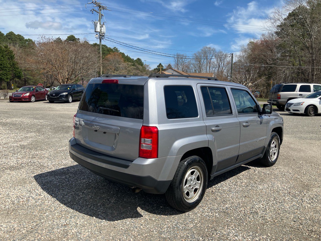 2017 Jeep Patriot Image 6