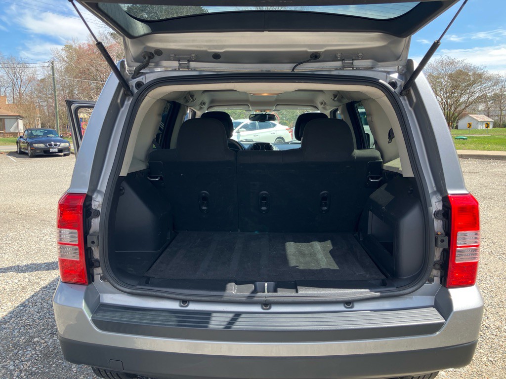 2017 Jeep Patriot Image 13