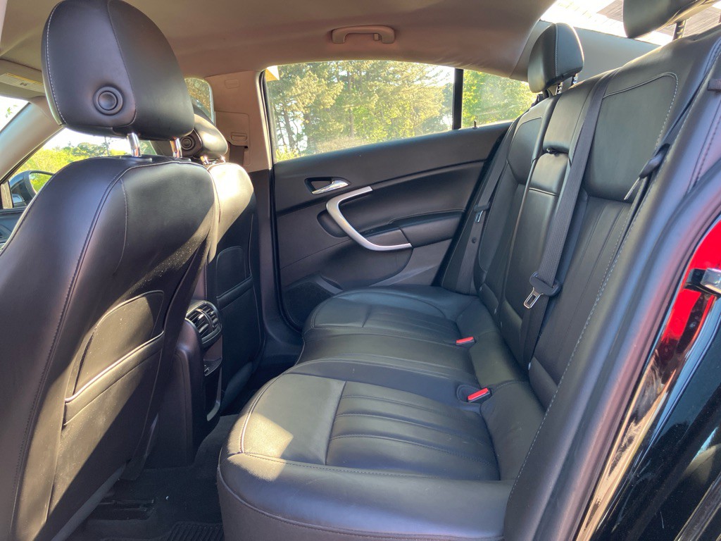2016 Buick Regal Image 12