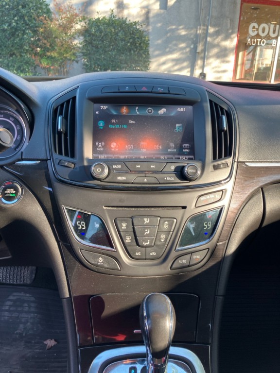 2016 Buick Regal Image 14