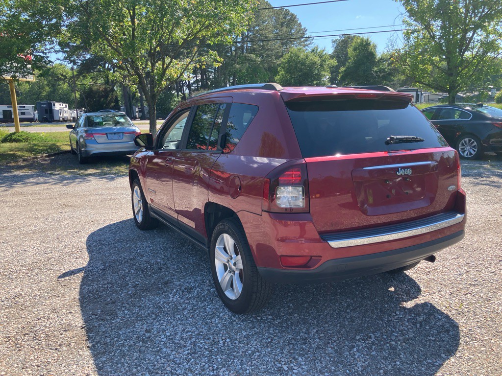 2015 Jeep Compass Image 8