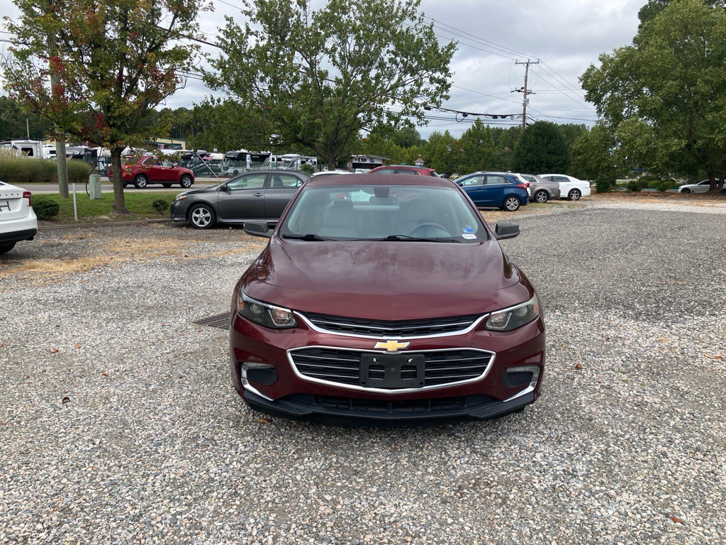 2016 Chevrolet Malibu Image 3