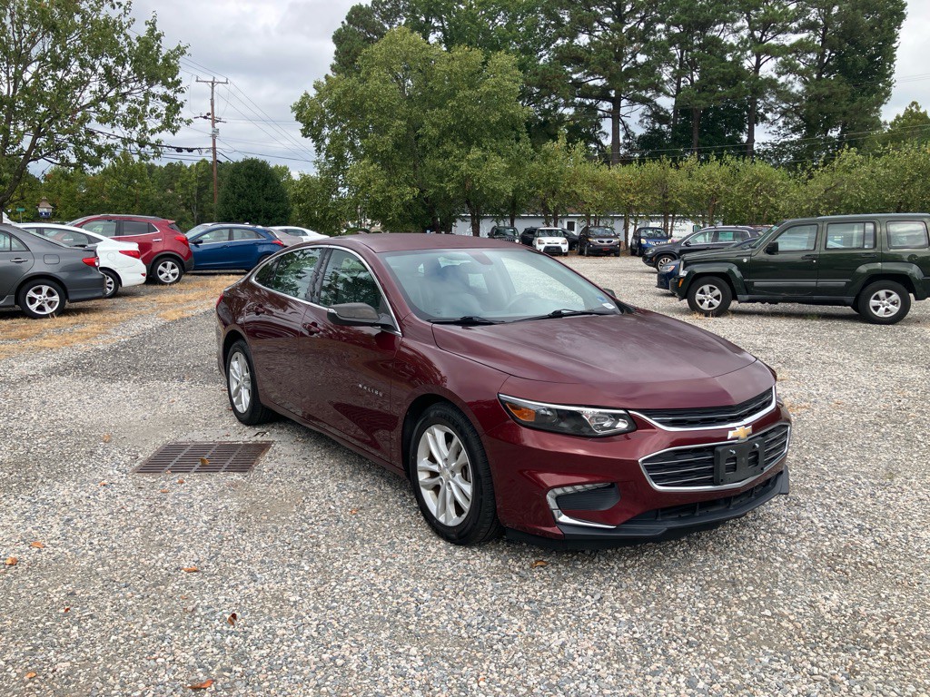 2016 Chevrolet Malibu Image 4