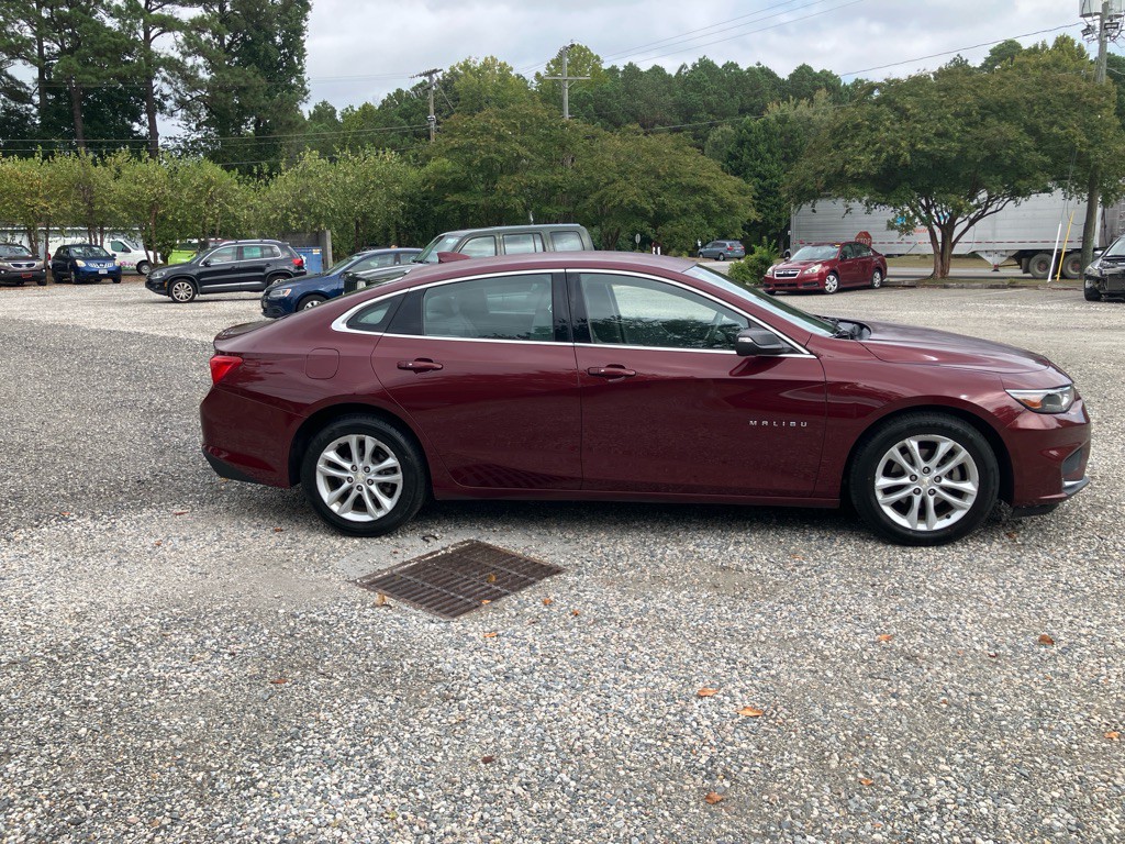 2016 Chevrolet Malibu Image 5