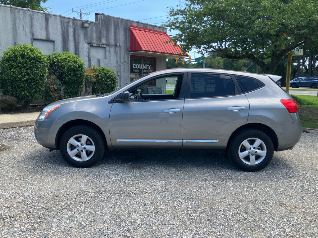 2012 Nissan Rogue Image 1