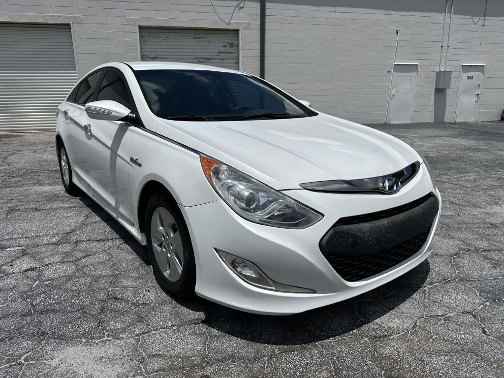 2012 Hyundai Sonata Image 3