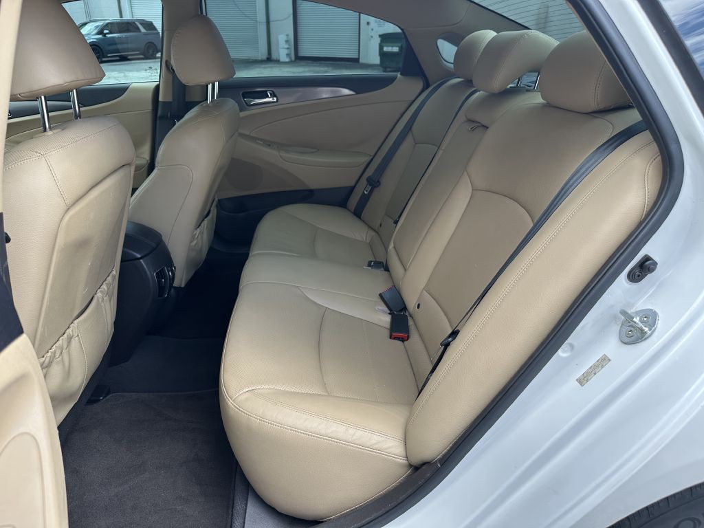 2012 Hyundai Sonata Image 14