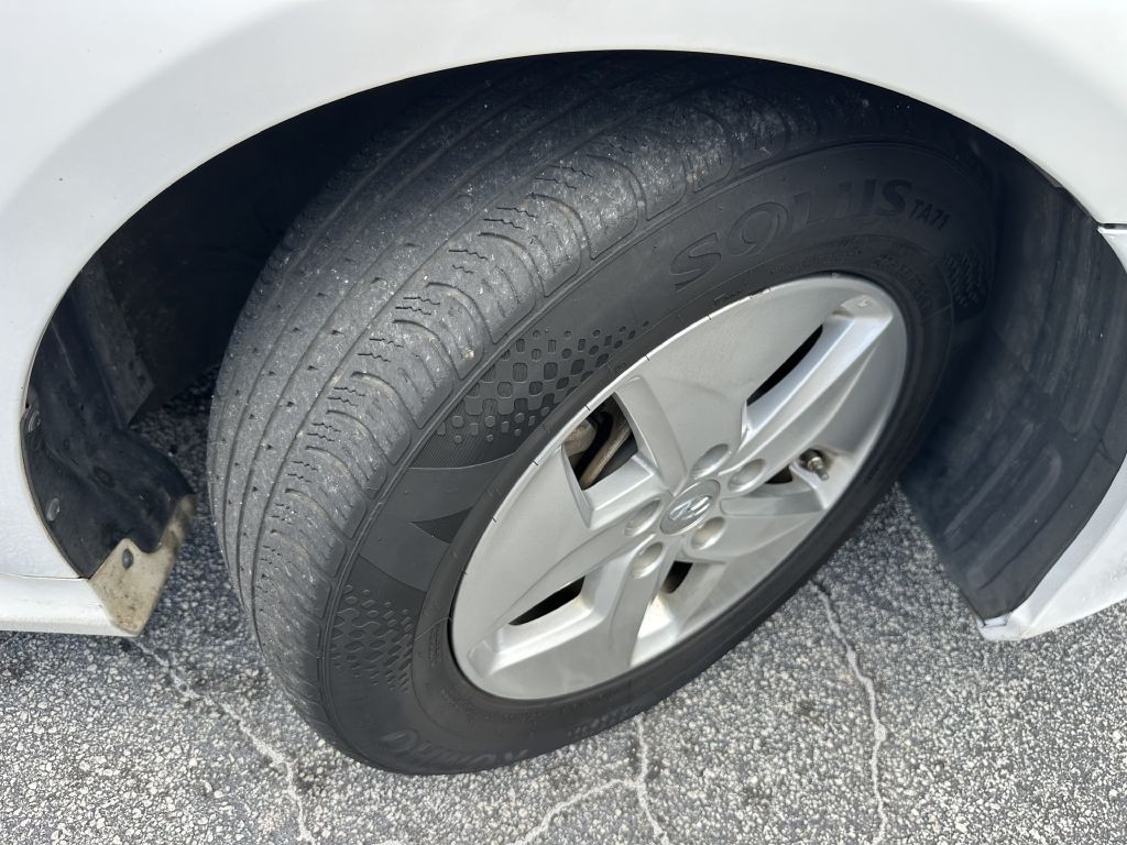2012 Hyundai Sonata Image 25