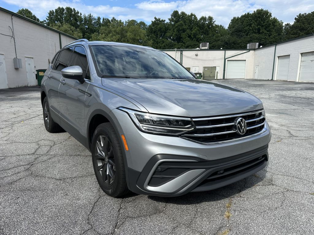 2023 Volkswagen Tiguan Image 3