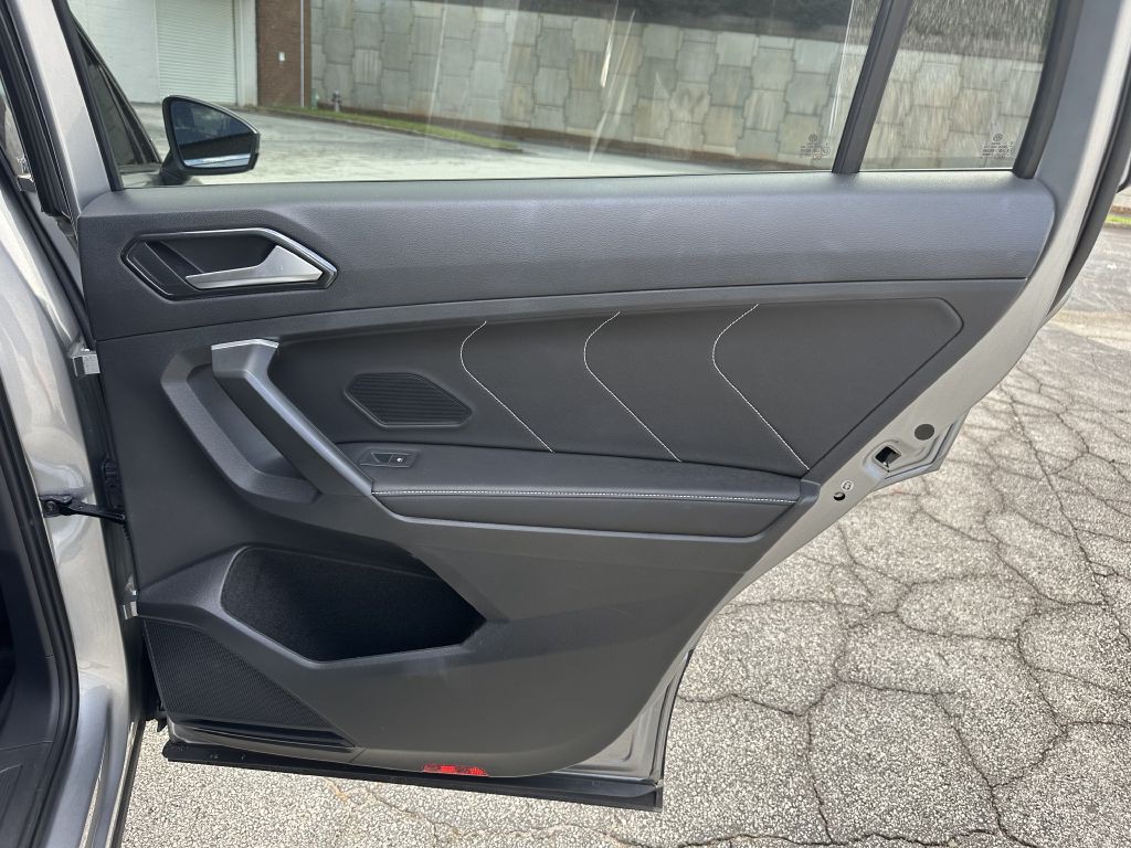 2023 Volkswagen Tiguan Image 15